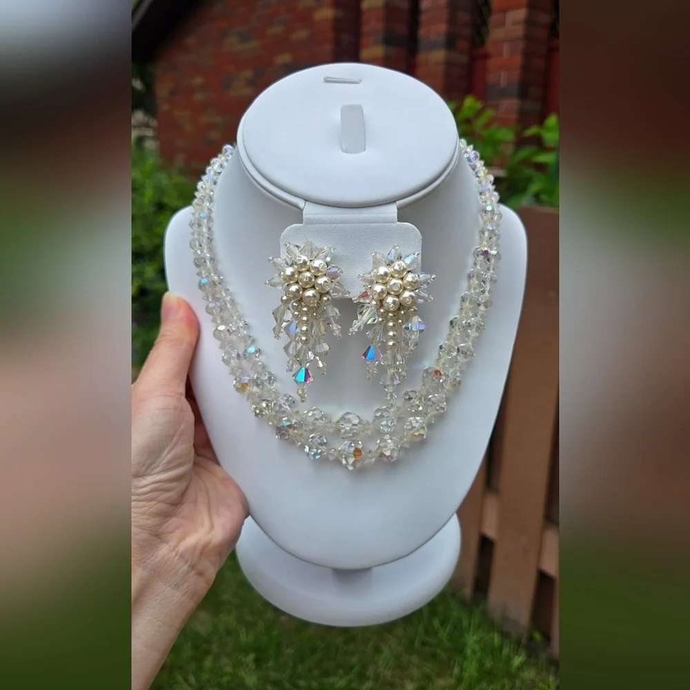 Vintage Crystal Necklace and Crystal Fuax Pearl Earrings Jewelry Set